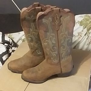 Women's Justin boots